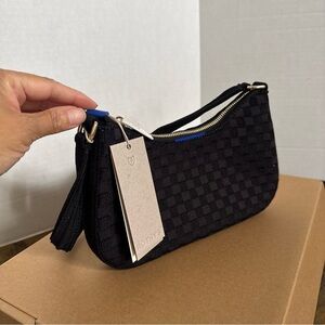 Rothy’s Light Black The Banquette Bag New Style 209-001